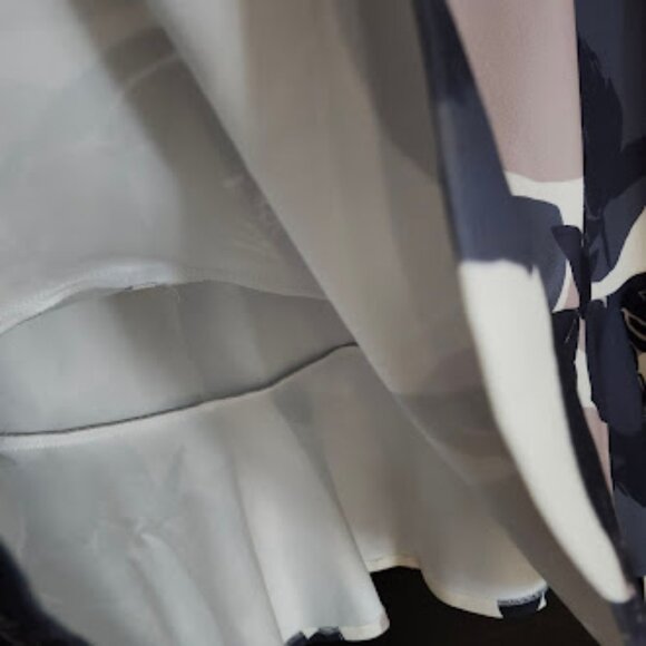 NWT Natori Lotus dress, 16 -  make an offer - Picture 3 of 3